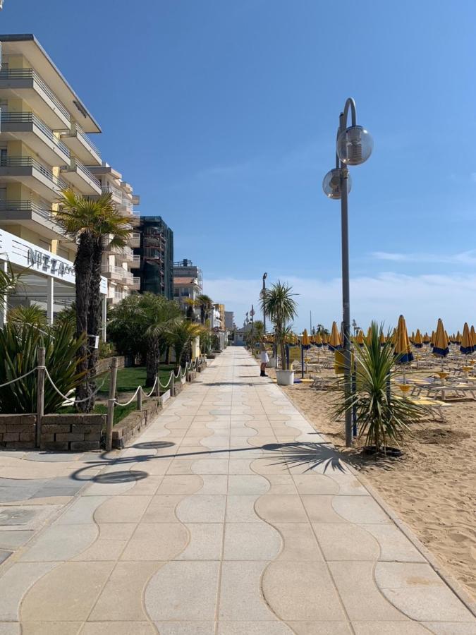 Jesolo Design Apartments - New 2025 - Central Near The Beach エクステリア 写真